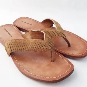 The Frye Company Women's Leather Fringe Thong Sandals Size 6.5